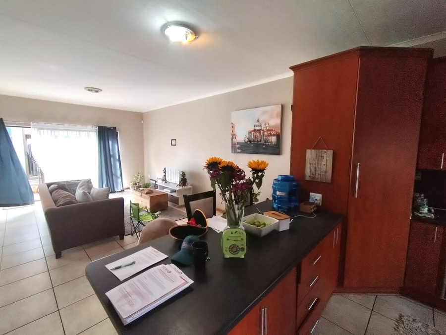 3 Bedroom Property for Sale in Langenhovenpark Free State